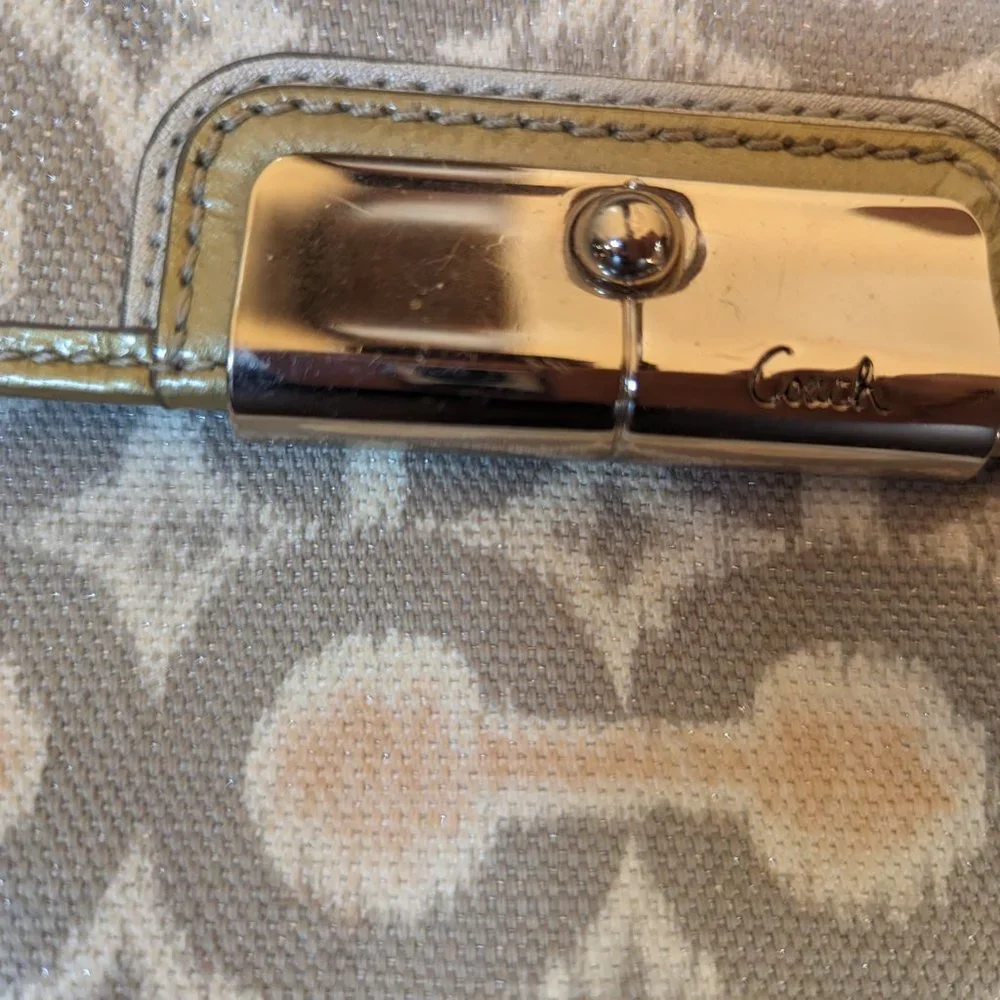 COACH MINI CROSSBODY - Picture 3 of 6